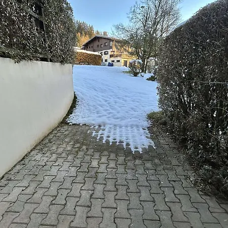Cosy Avec Jardin Et Parking A - Fr-1-597-186 Apartment *