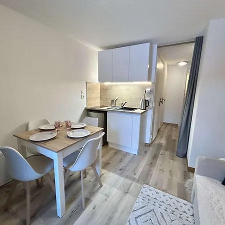 Cosy Avec Jardin Et Parking A - Fr-1-597-186 * Demi-Quartier